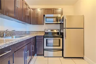 482 NW 165th St Rd, Miami, FL 33169 - Photo 6