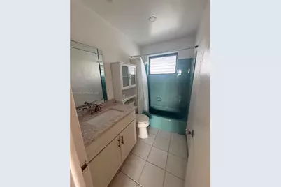 1021 Crystal Lake Dr #304, Deerfield Beach, FL 33064 - Photo 12