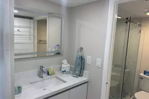 3215 N Ocean Dr, Hollywood, FL 33019 - Photo 8