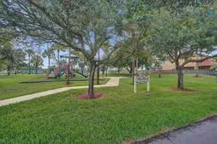 581 SW 169th Way, Weston, FL 33326 - Photo 28