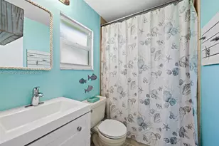 2841 NW 69th Ct, Fort Lauderdale, FL 33309 - Photo 20