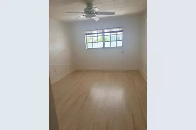 251 Galen Dr #302, Key Biscayne, FL 33149 - Photo 4