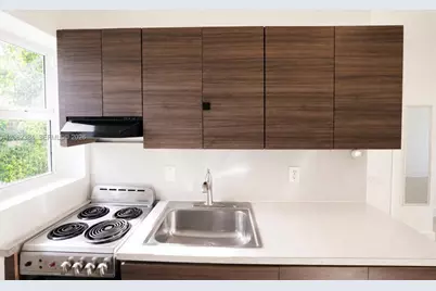 551 NE 61st St #3, Miami, FL 33137 - Photo 2