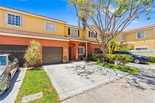 1844 SW 102nd Way, Miramar, FL 33025 - Photo 2