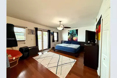 1033 SW 9th Ct #M-2, Miami, FL 33130 - Photo 14