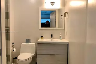 1700 Meridian Ave, Miami Beach, FL 33139 - Photo 14