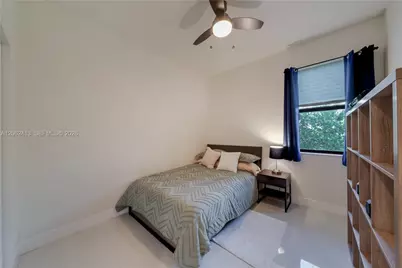 10425 NW 82nd St #4, Doral, FL 33178 - Photo 20