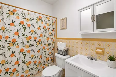 2815 NW 14th St, Miami, FL 33125 - Photo 20