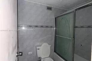2899 Collins Ave, Miami Beach, FL 33140 - Photo 34