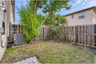 9125 SW 227th St #1, Cutler Bay, FL 33190 - Photo 20