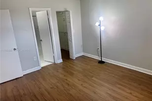 8075 NW 7th St, Miami, FL 33126 - Photo 2