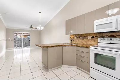 5471 W 27th Ct, Hialeah, FL 33016 - Photo 2