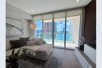 3330 NE 190th St #2711, Aventura, FL 33180 - Photo 2