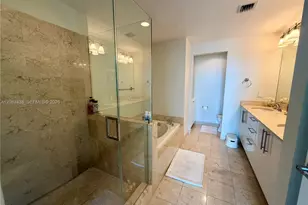 3330 NE 190th St, Aventura, FL 33180 - Photo 30
