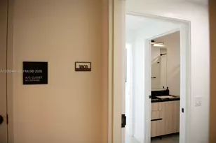 225 N Miami Ave, Miami, FL 33128 - Photo 12