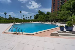 2901 S Bayshore Dr, Miami, FL 33133 - Photo 18