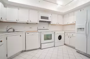 2901 S Bayshore Dr, Miami, FL 33133 - Photo 6