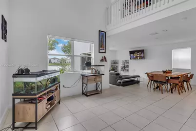 1416 SE 27th Ter, Homestead, FL 33035 - Photo 4