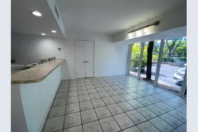 6414 E Miami Lakes Dr E #0, Miami Lakes, FL 33014 - Photo 4