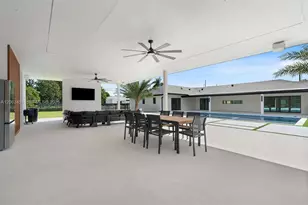 12425 SW 226th St, Miami, FL 33170 - Photo 36