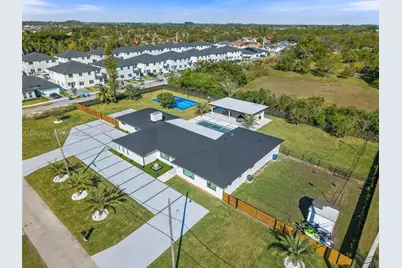 12425 SW 226th St, Miami, FL 33170 - Photo 6