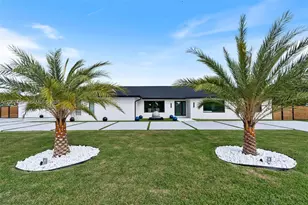 12425 SW 226th St, Miami, FL 33170 - Photo 1