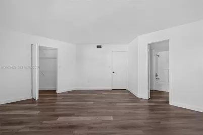 9429 Fontainebleau Blvd #201-33, Miami, FL 33172 - Photo 16