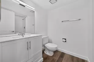 9429 Fontainebleau Blvd, Miami, FL 33172 - Photo 12