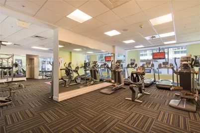 1750 N Bayshore Dr #3409, Miami, FL 33132 - Photo 22