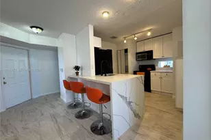 8630 SW 3rd St, Pembroke Pines, FL 33025 - Photo 2