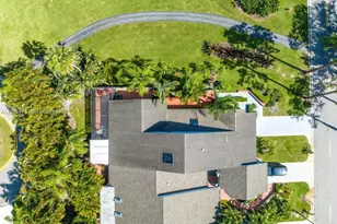 6879 Palm Grove Ct, Palm Beach Gardens, FL 33418 - Photo 40