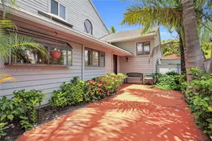 6879 Palm Grove Ct, Palm Beach Gardens, FL 33418 - Photo 4