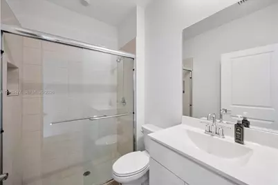 713 SE 15th Ave, Homestead, FL 33033 - Photo 8