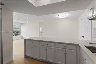 1000 NW 23rd Terrace, Pompano Beach, FL 33069 - Photo 14