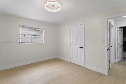 1000 NW 23rd Ter, Pompano Beach, FL 33069 - Photo 36