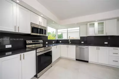 6640 SW 7 St., Pembroke Pines, FL 33023 - Photo 10