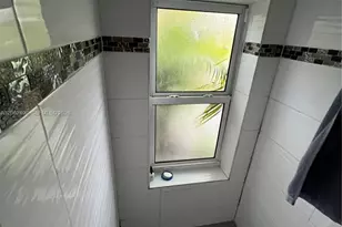 1337 NE 3rd Ave, Fort Lauderdale, FL 33304 - Photo 6