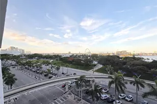 50 Biscayne Blvd, Miami, FL 33132 - Photo 20