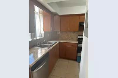 7344 SW 82nd St #C115, Miami, FL 33143 - Photo 2