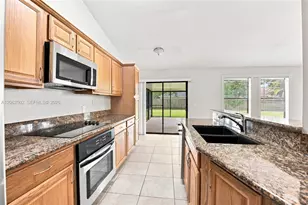 1262 SW Lawndale Ave, Port Saint Lucie, FL 34953 - Photo 12