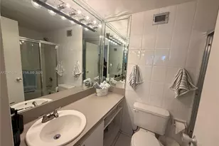 100 Lincoln Rd, Miami Beach, FL 33139 - Photo 10