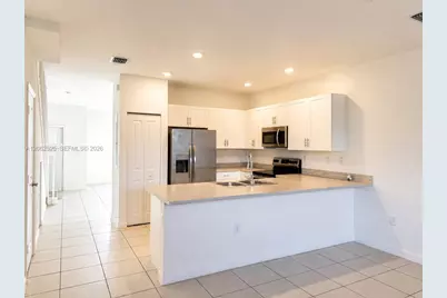 [Address not provided], Homestead, FL 33035 - Photo 2