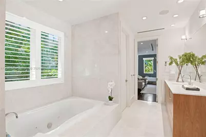 2820 Brickell Ave, Miami, FL 33129 - Photo 36