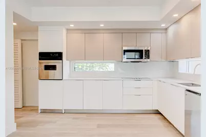 816 84th St #2, Miami Beach, FL 33141 - Photo 8