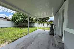 9016 NW 35th Ct, Miami, FL 33147 - Photo 8