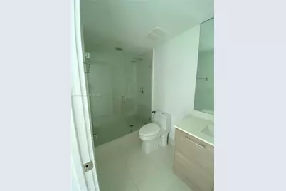 1300 S Miami Ave #2105, Miami, FL 33130 - Photo 32