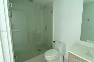 1300 S Miami Ave, Miami, FL 33130 - Photo 32