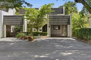8886 SW 62nd Terrace, Miami, FL 33173 - Photo 2