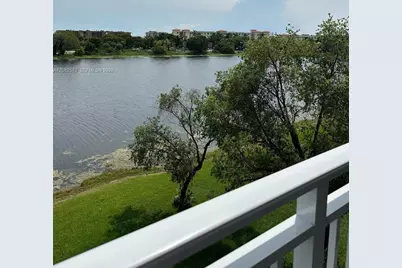 9359 Fontainebleau Blvd #F417, Miami, FL 33172 - Photo 8