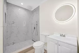 7710 NW 6th Ct, Pembroke Pines, FL 33024 - Photo 24